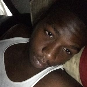 Meet your Posher, Larry